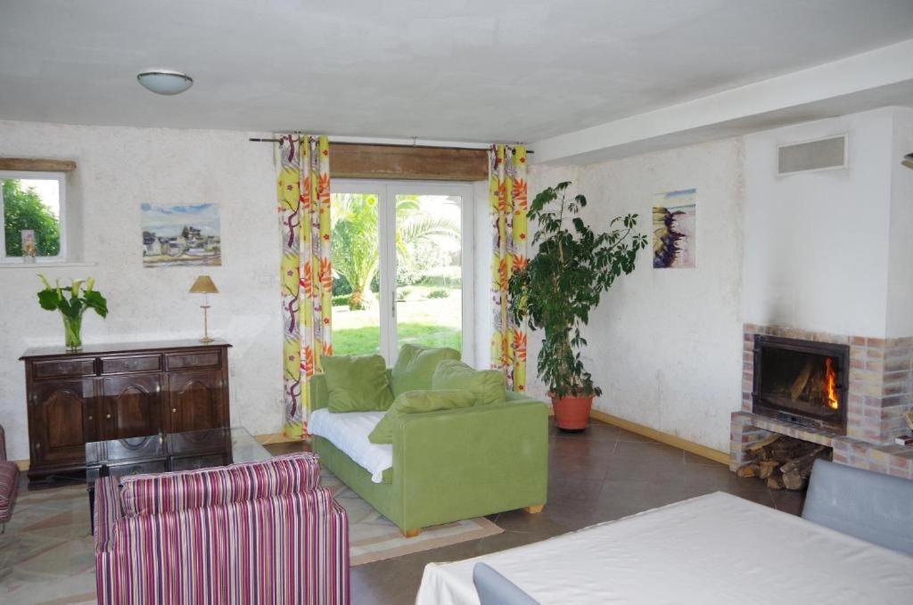 Gites Du Manoir De Goandour Crozon Zimmer foto